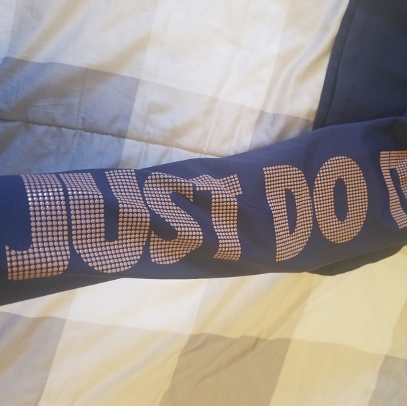 Nike half zip top - Picture 2 of 4